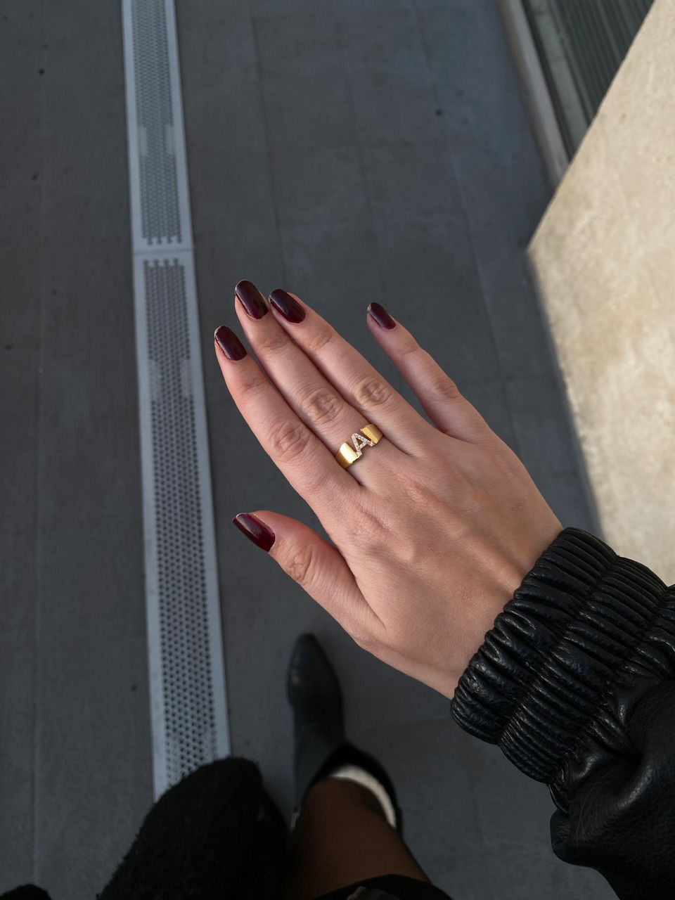 925 Silver custom letter ring with sparkling stones – personalized initial ring for everyday wear or gifting