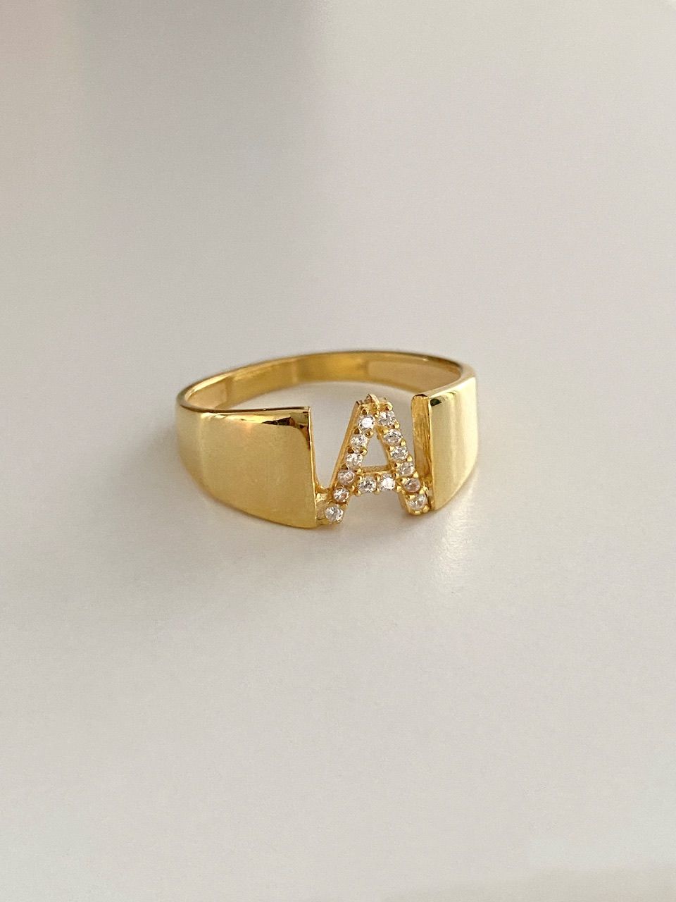 925 Silver custom letter ring with sparkling stones – personalized initial ring for everyday wear or gifting
